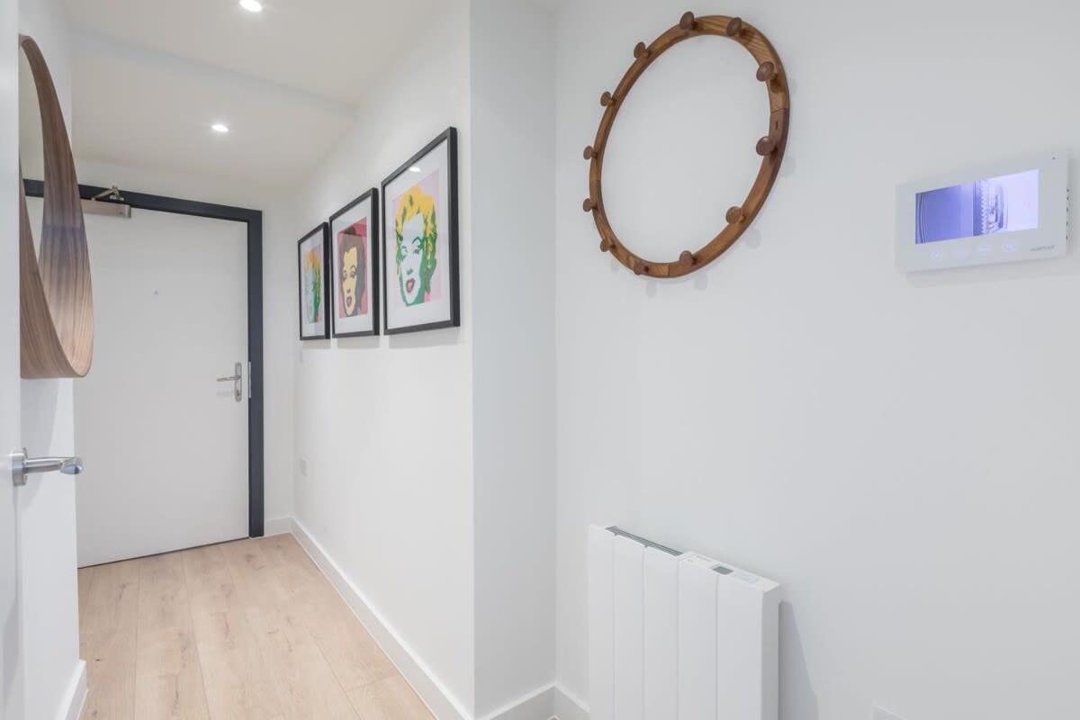 Luxurious City Centre Apartment With Balcony Cambridge  Exterior photo