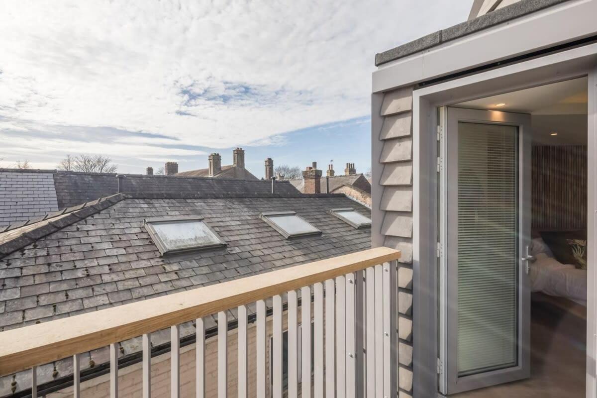 Luxurious City Centre Apartment With Balcony Cambridge  Exterior photo